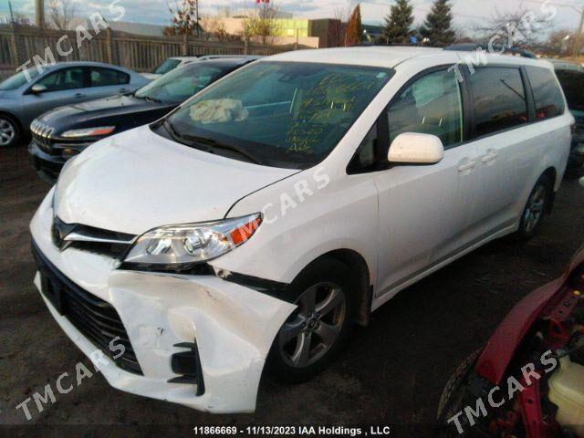 Toyota Sienna 2019 - 510 000 TMT - Ашхабад - img 3