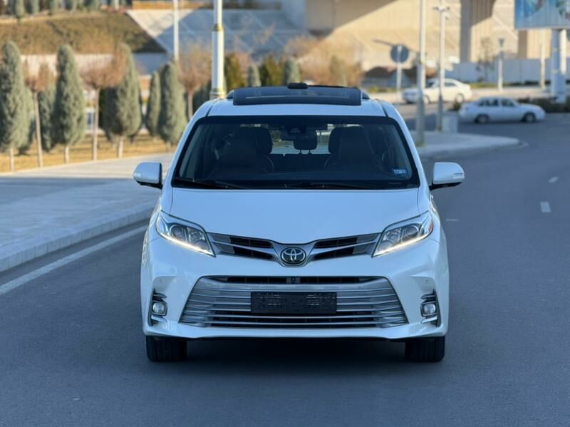 Toyota Sienna 2019 - 549 000 TMT - Ашхабад - img 5