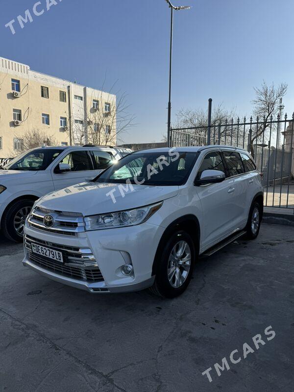 Toyota Highlander 2018 - 460 000 TMT - Türkmenabat - img 4