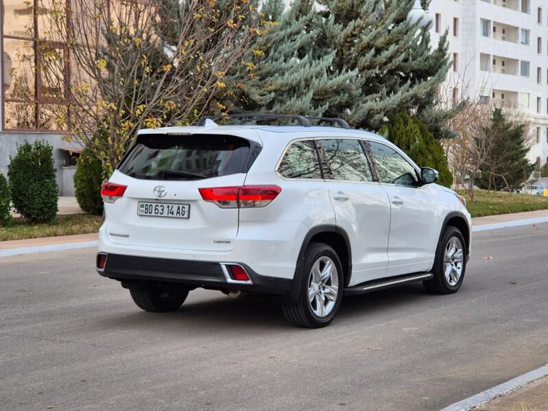 Toyota Highlander 2019 - 385 000 TMT - Ашхабад - img 6