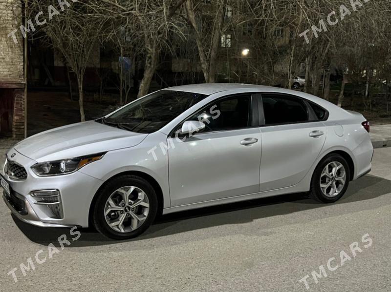 Kia Forte 2019 - 200 000 TMT - Мары - img 7