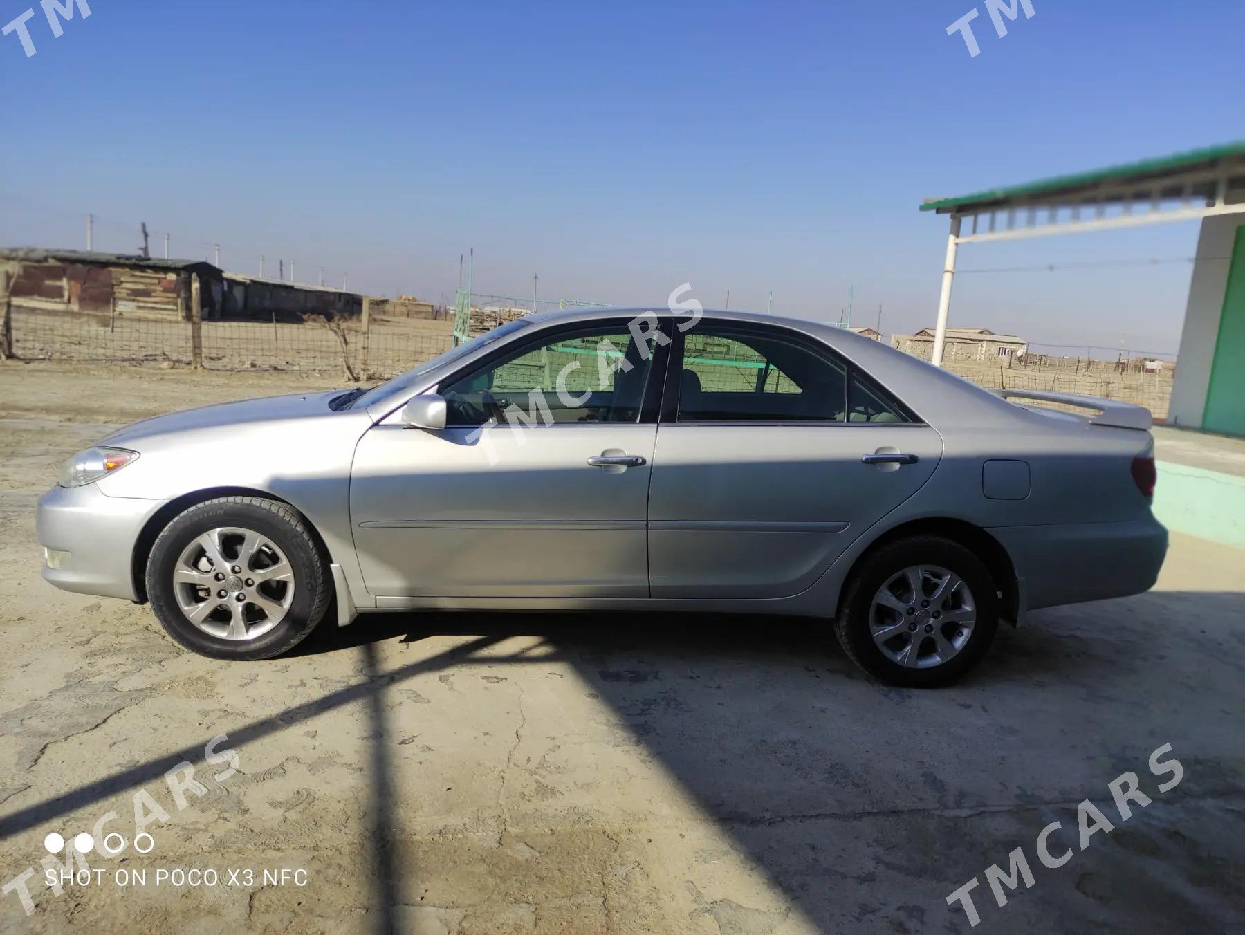 Toyota Camry 2005 - 185 000 TMT - Bereket - img 2