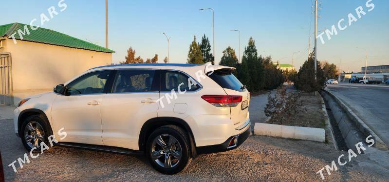 Toyota Highlander 2019 - 490 000 TMT - Aşgabat - img 4