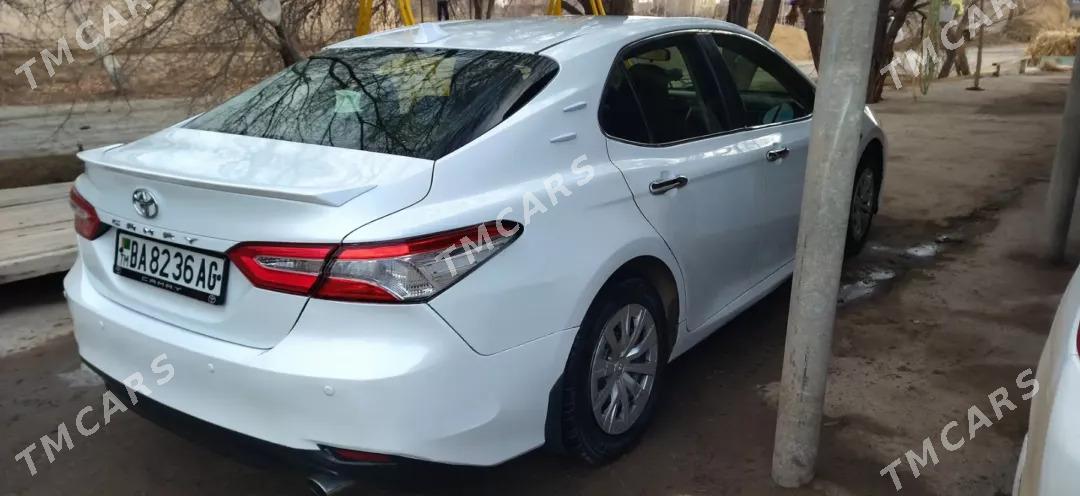 Toyota Camry 2019 - 235 000 TMT - Aşgabat - img 2