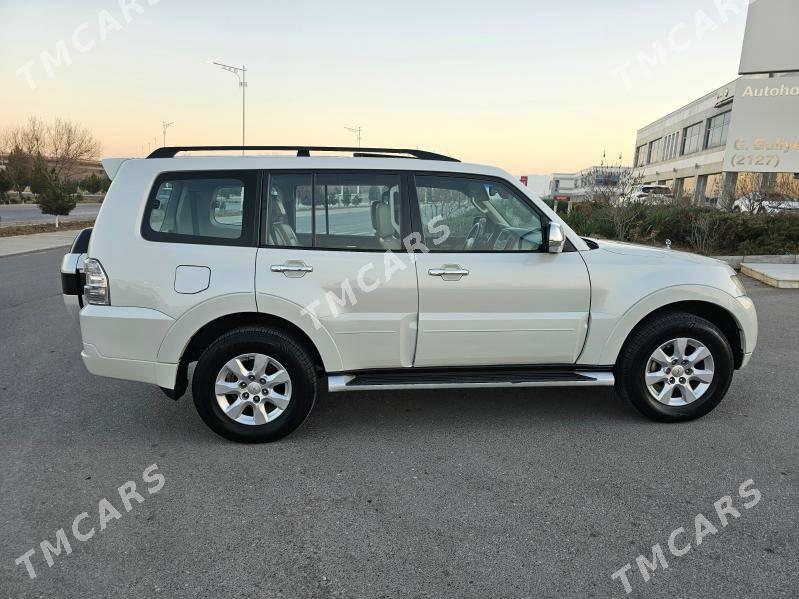 Mitsubishi Pajero 2015 - 300 000 TMT - Ашхабад - img 9