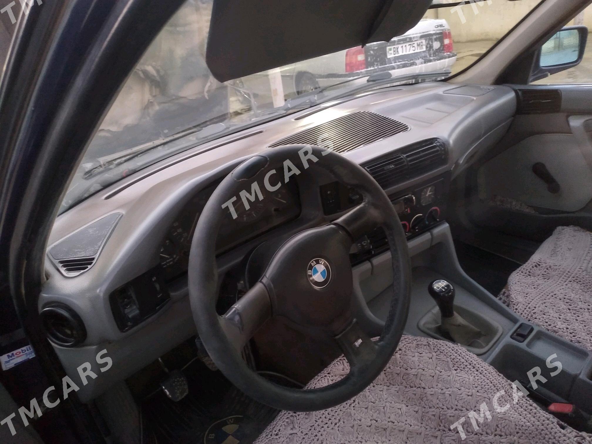 BMW 525 1991 - 32 000 TMT - Мары - img 5