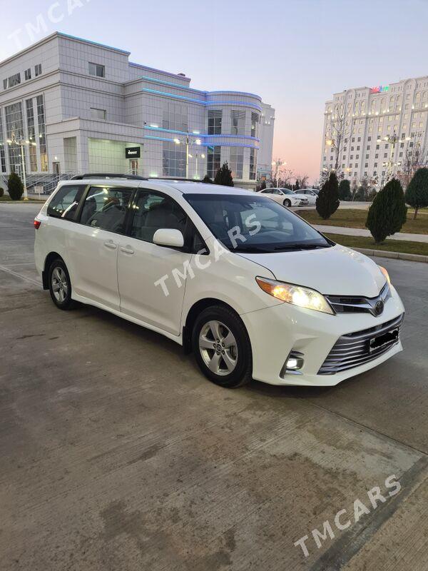 Toyota Sienna 2019 - 365 000 TMT - Ашхабад - img 10