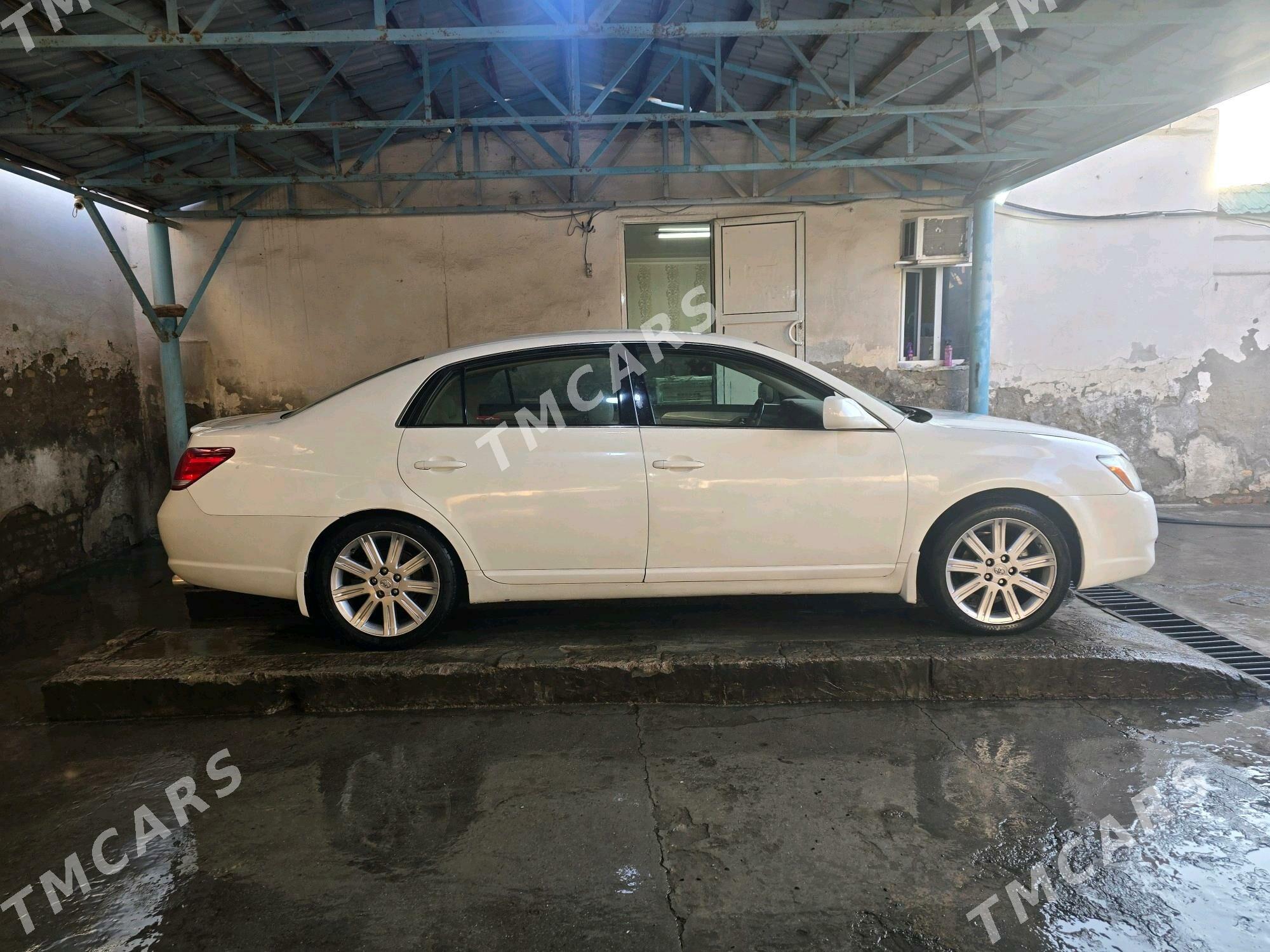 Toyota Avalon 2006 - 150 000 TMT - Мары - img 3