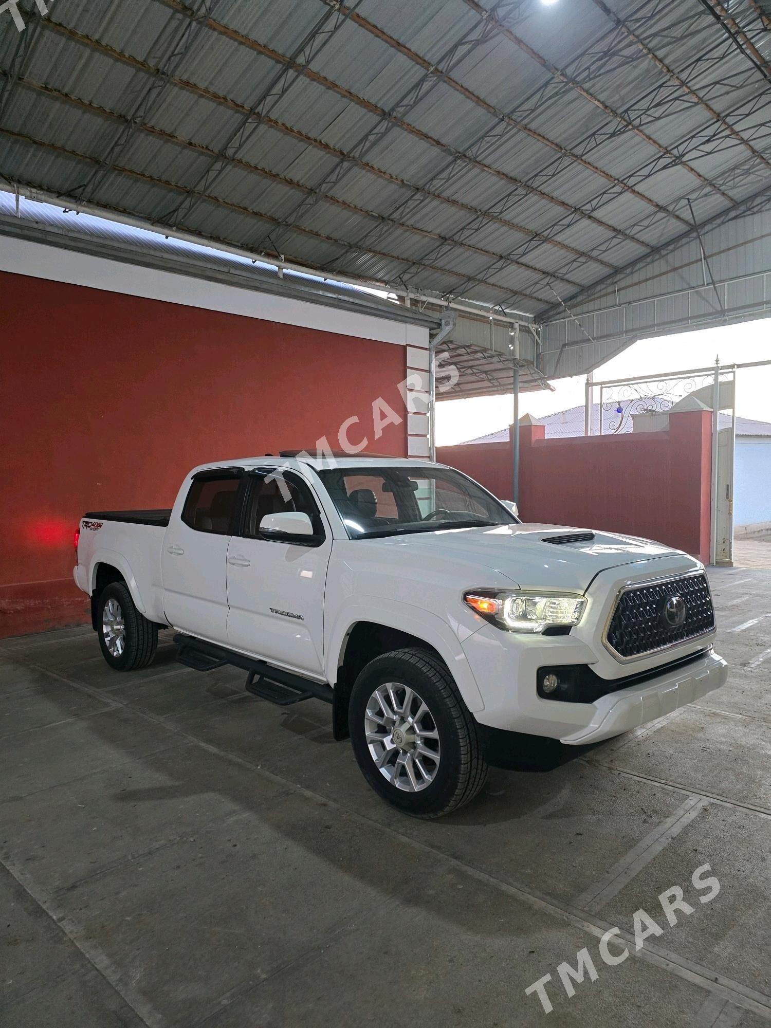 Toyota Tacoma 2019 - 500 000 TMT - Mary - img 3