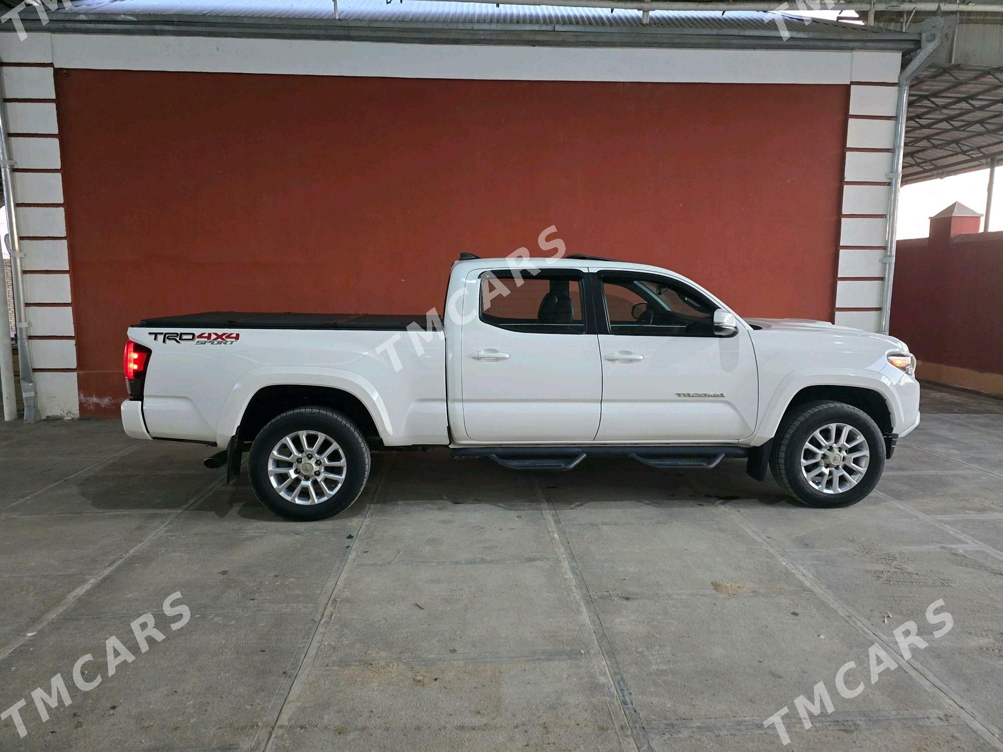 Toyota Tacoma 2019 - 500 000 TMT - Mary - img 5