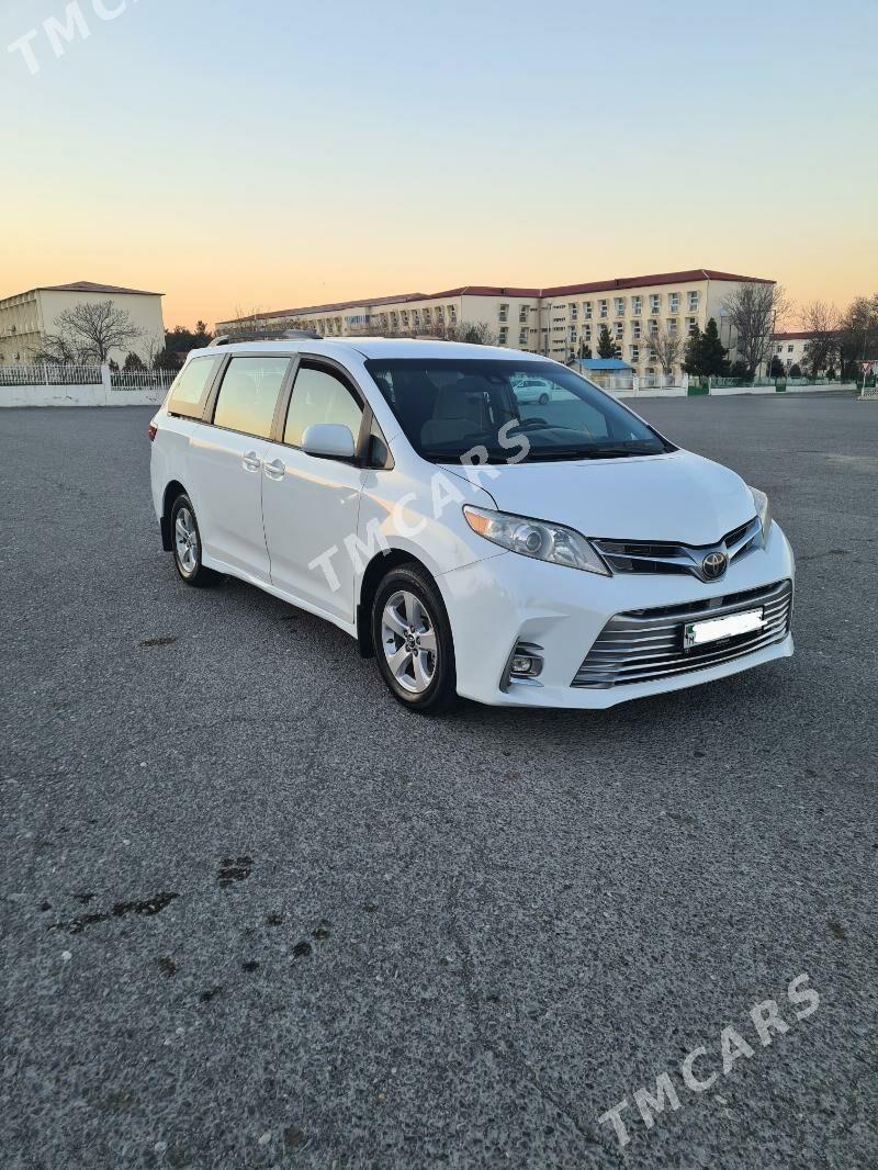 Toyota Sienna 2018 - 355 000 TMT - Ашхабад - img 2