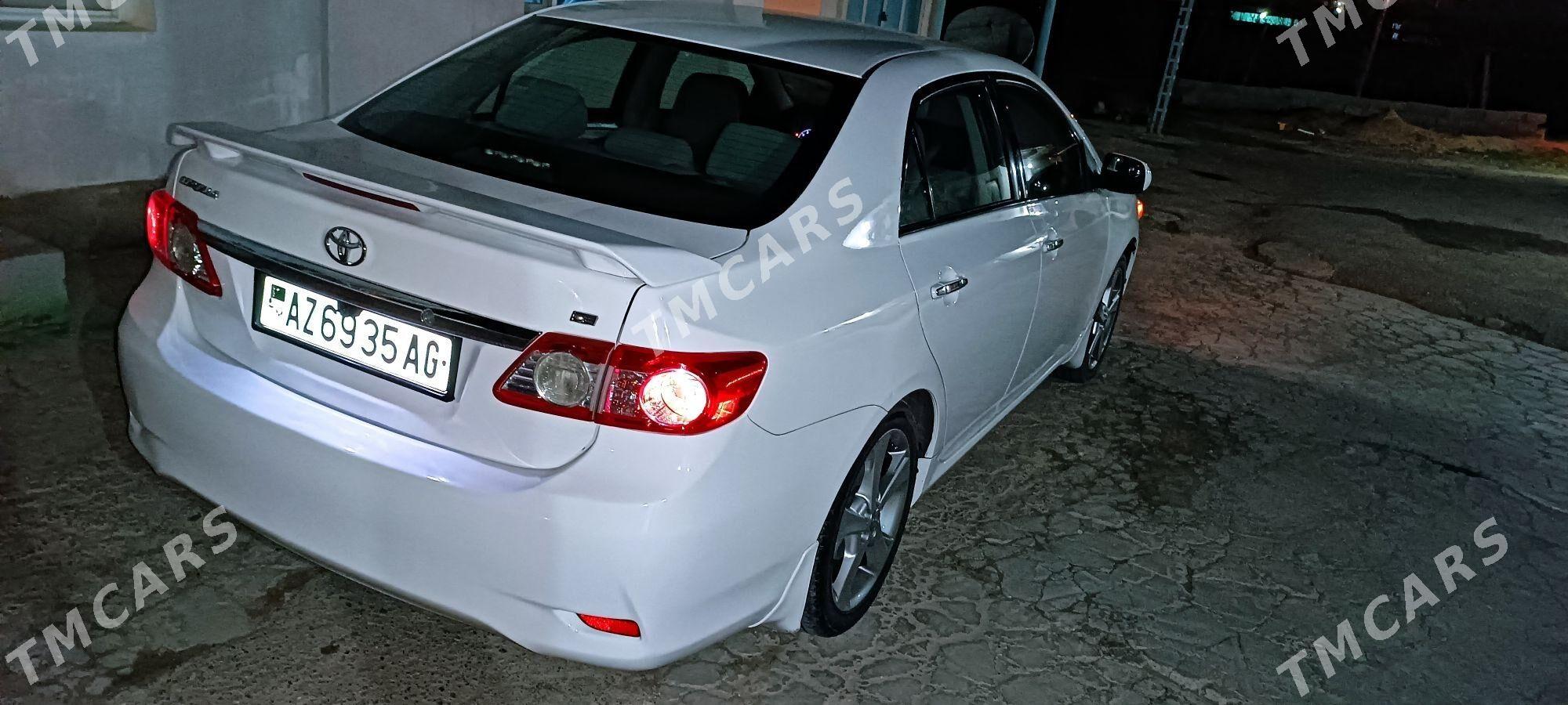 Toyota Corolla 2012 - 150 000 TMT - Aşgabat - img 3