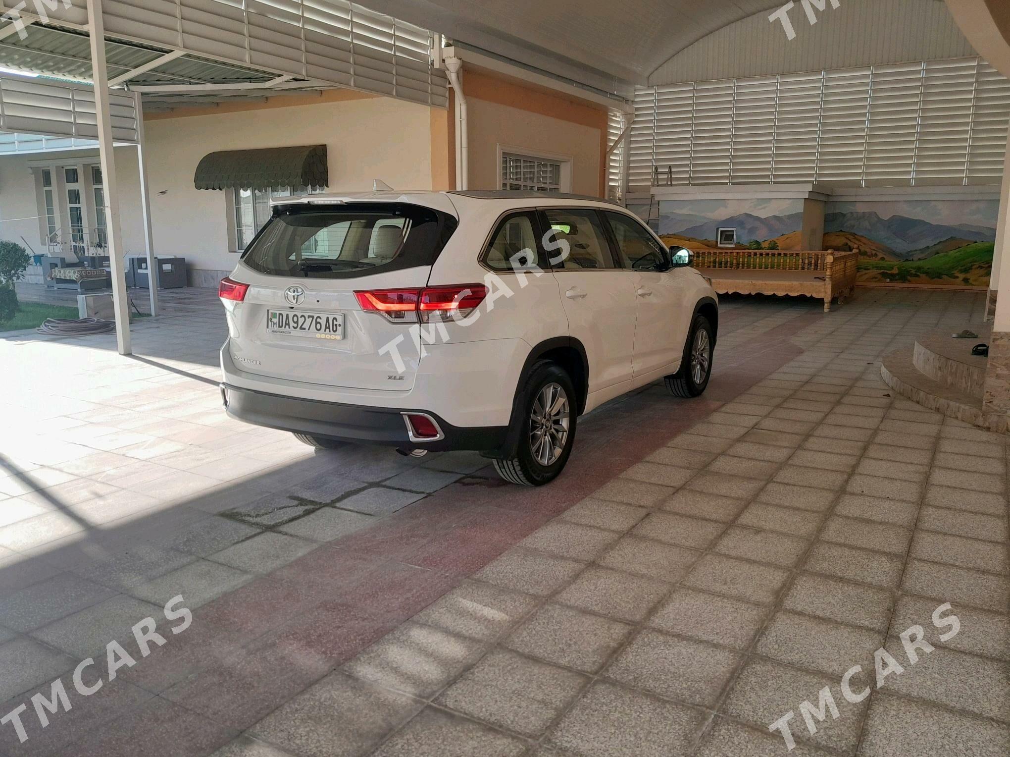 Toyota Highlander 2017 - 480 000 TMT - Ашхабад - img 5