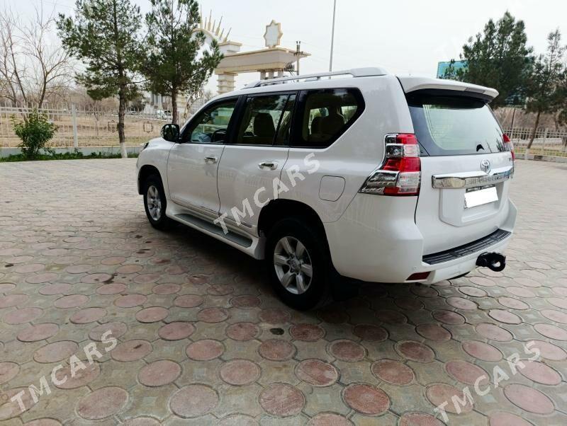 Toyota Land Cruiser Prado 2014 - 550 000 TMT - Baýramaly - img 3