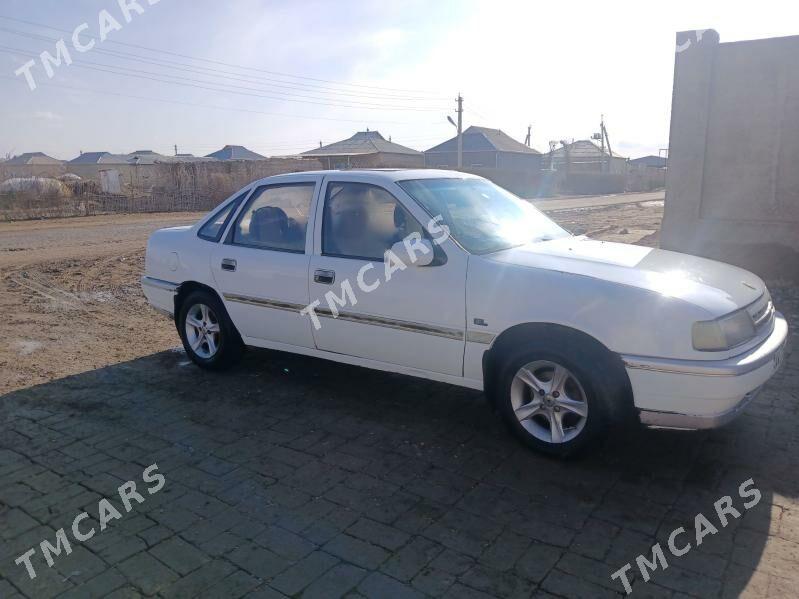 Opel Vectra 1989 - 31 000 TMT - Murgap - img 2