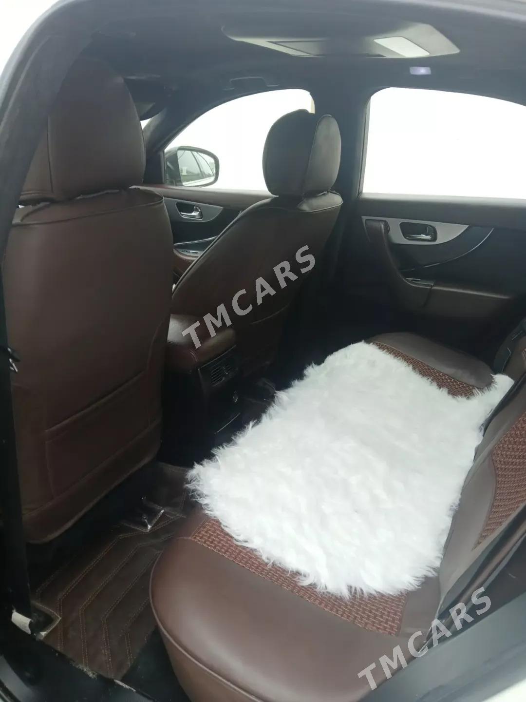 Infiniti FX 2012 - 215 000 TMT - Багир - img 4