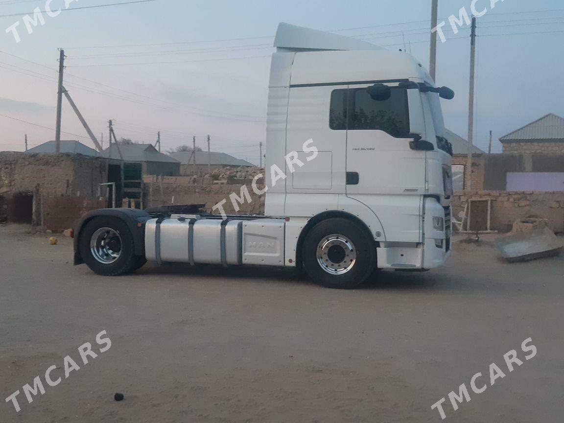 Man TGX 2019 - 925 000 TMT - Etrek - img 2