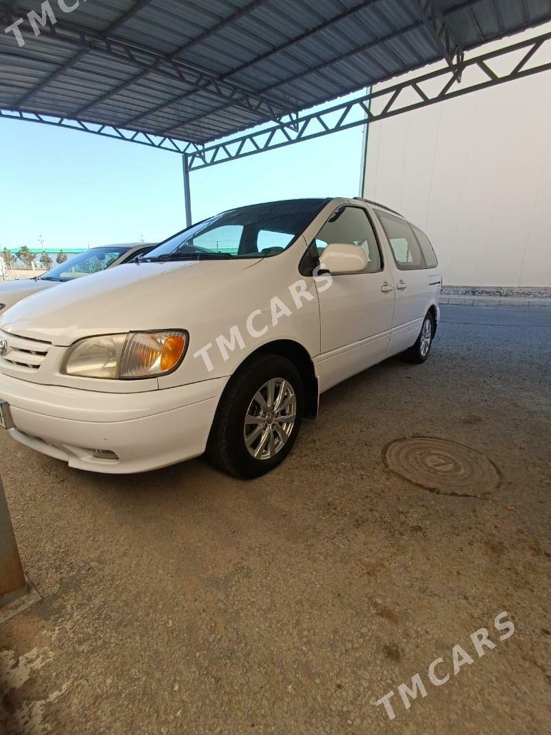 Toyota Sienna 2002 - 140 000 TMT - Ашхабад - img 3