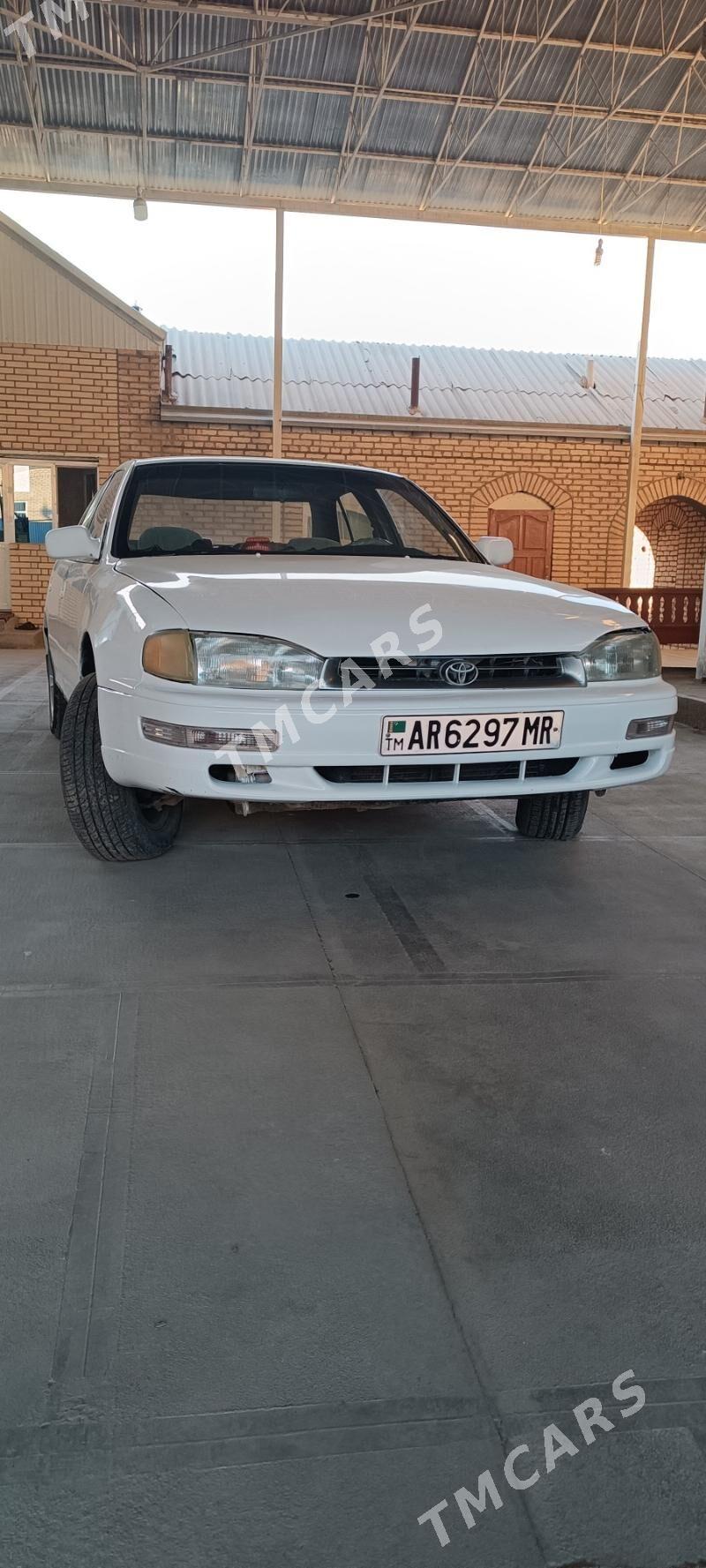 Toyota Camry 1993 - 70 000 TMT - Мары - img 2