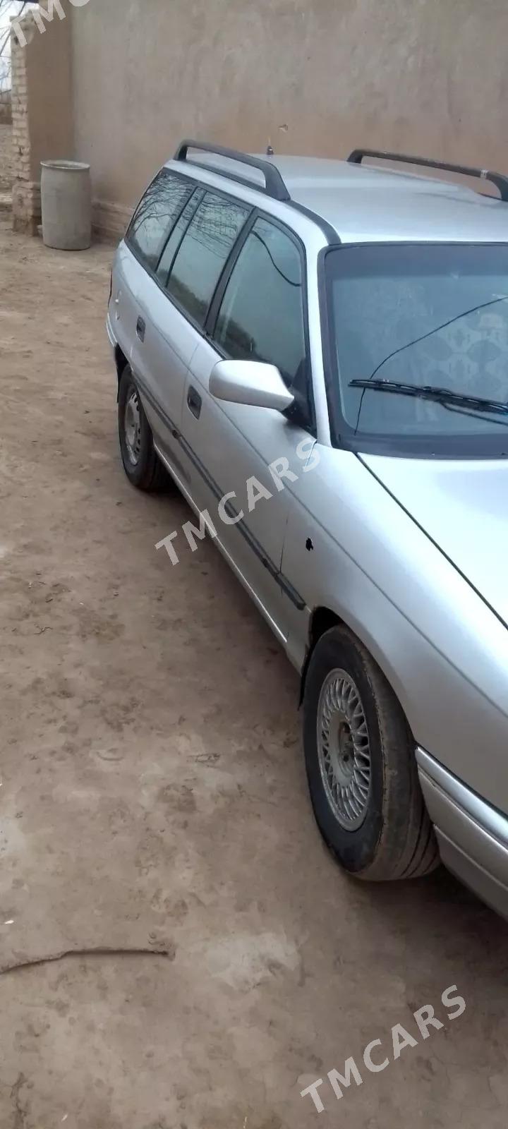 Opel Astra 1995 - 34 000 TMT - Шабатский этрап - img 2