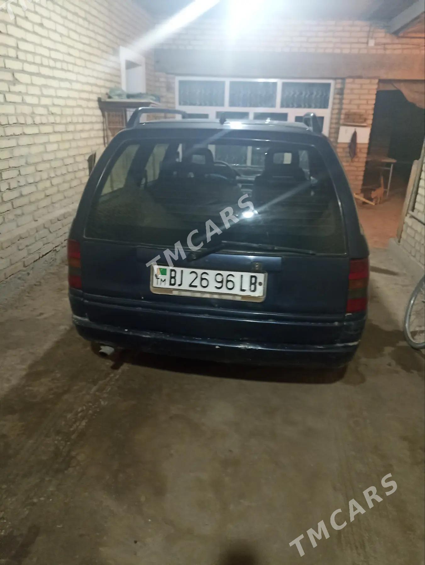 Opel Astra 1996 - 33 000 TMT - Саят - img 2