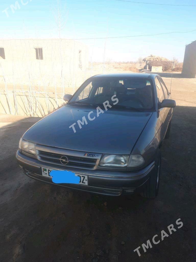 Opel Astra 1993 - 27 000 TMT - Gubadag - img 2