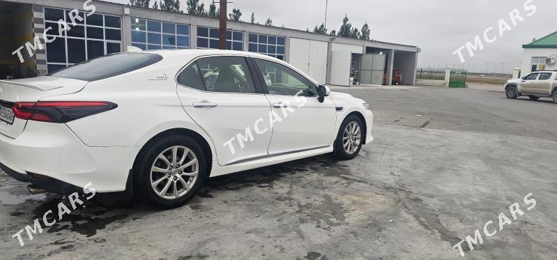 Toyota Camry 2018 - 230 000 TMT - Aşgabat - img 5