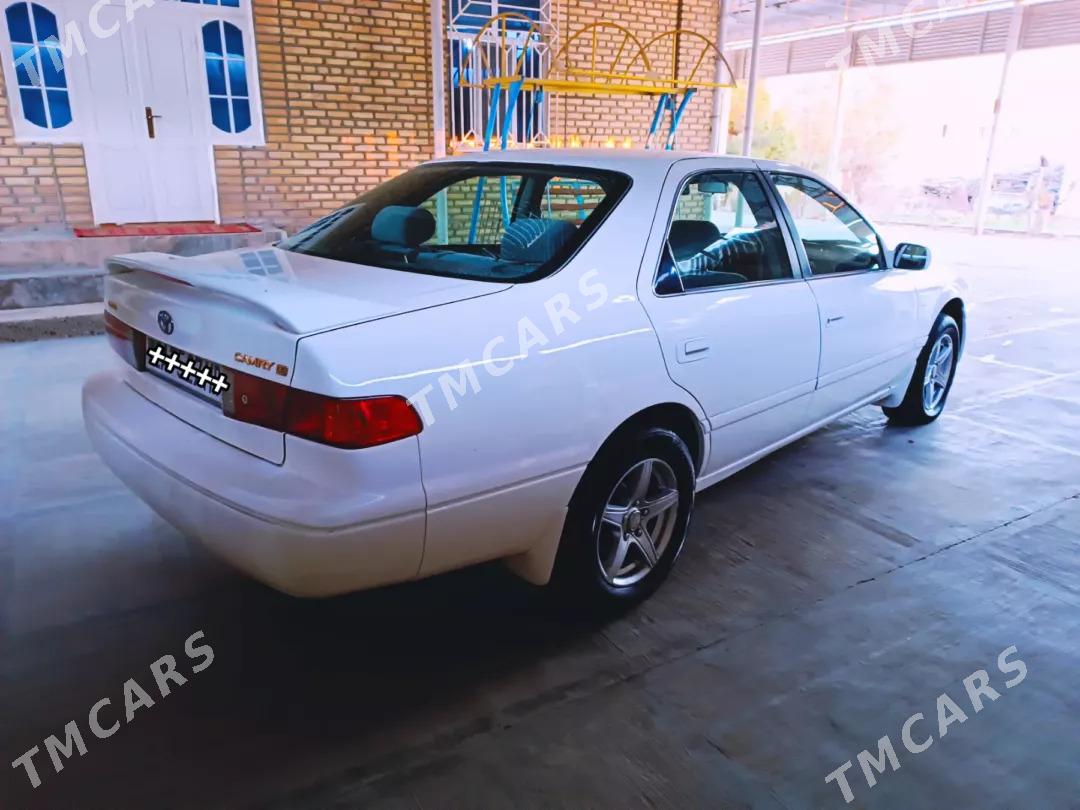 Toyota Camry 2001 - 115 000 TMT - Мары - img 4