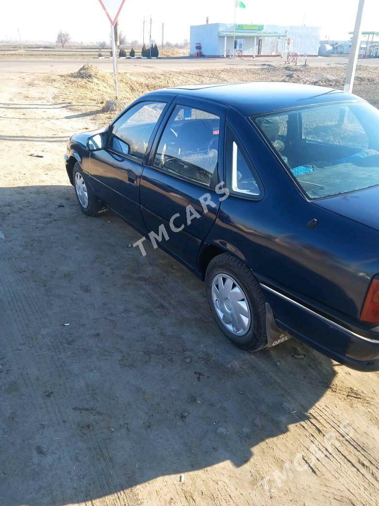 Opel Vectra 1993 - 26 000 TMT - Гороглы (Тагта) - img 3