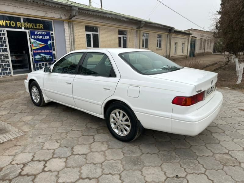 Toyota Camry 2001 - 145 000 TMT - Kerki - img 5