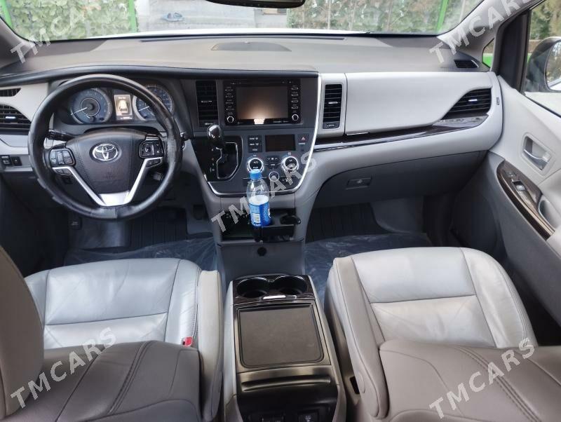 Toyota Sienna 2019 - 365 000 TMT - 11 мкр - img 2