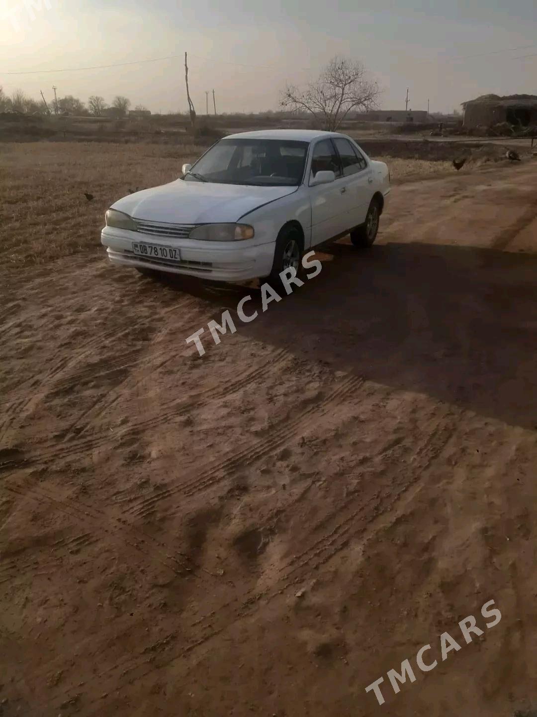 Toyota Camry 1994 - 30 000 TMT - Губадаг - img 5