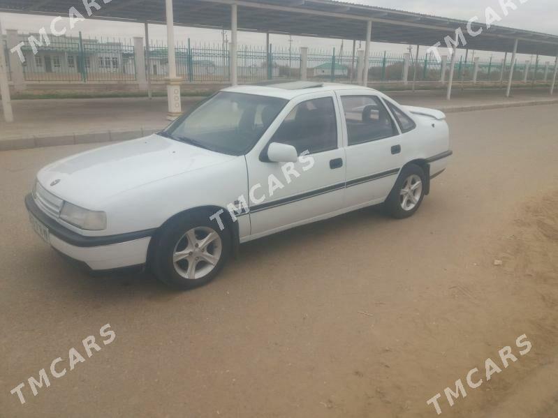 Opel Vectra 1992 - 30 000 TMT - Mary - img 2