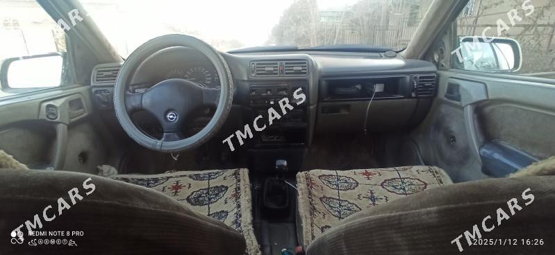 Opel Vectra 1990 - 18 000 TMT - Daşoguz - img 4