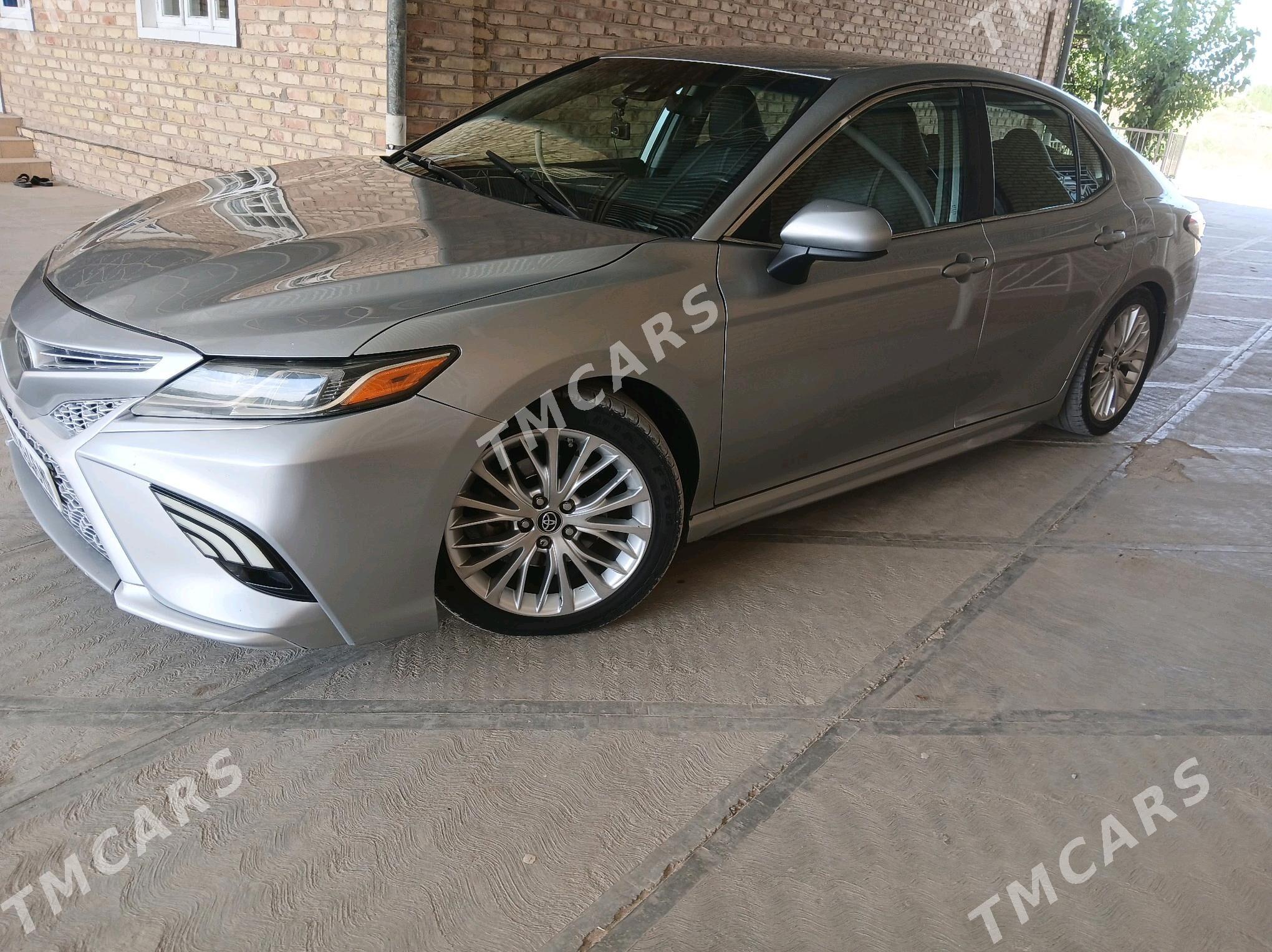 Toyota Camry 2019 - 260 000 TMT - Мары - img 2