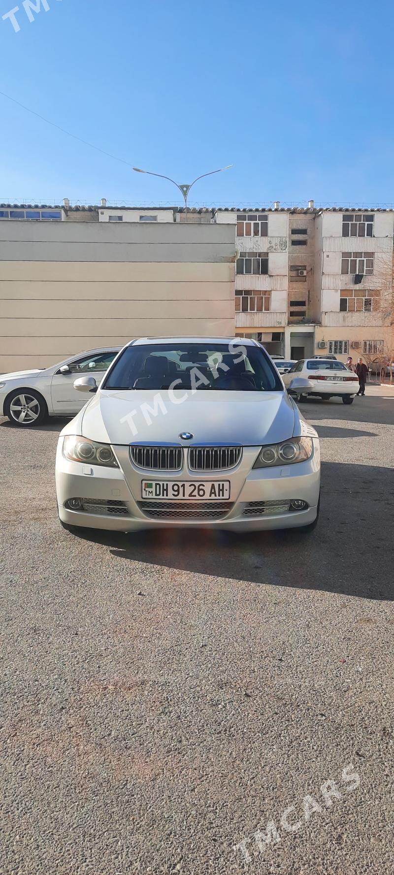 BMW 330 2005 - 127 000 TMT - Aşgabat - img 2