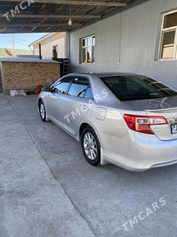 Toyota Camry 2013 - 215 000 TMT - Ашхабад - img 4