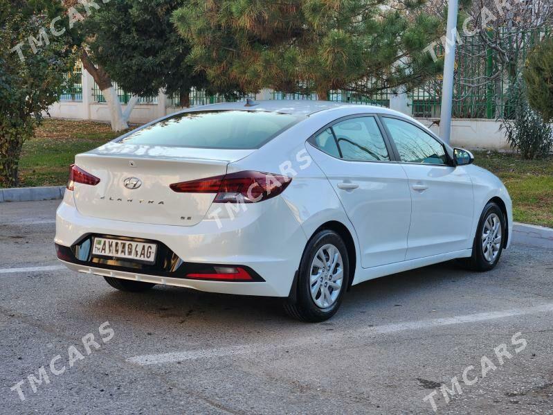 Hyundai Elantra 2019 - 190 000 TMT - Aşgabat - img 4