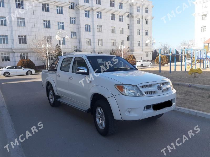 Toyota Hilux 2007 - 155 000 TMT - Aşgabat - img 2