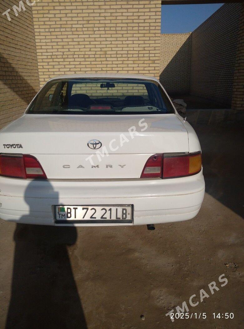 Toyota Camry 1995 - 55 000 TMT - Саят - img 2