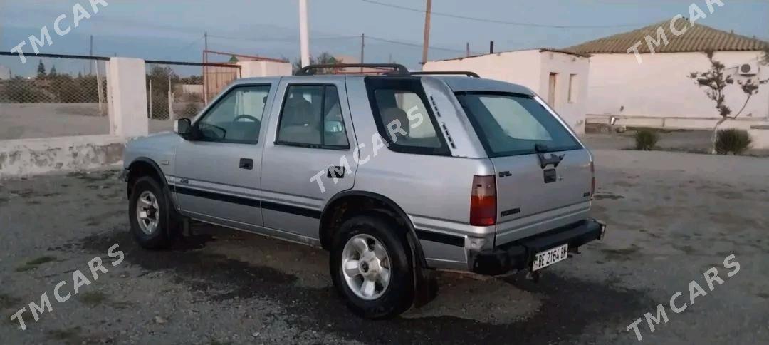 Opel Frontera 1992 - 40 000 TMT - Этрек - img 3