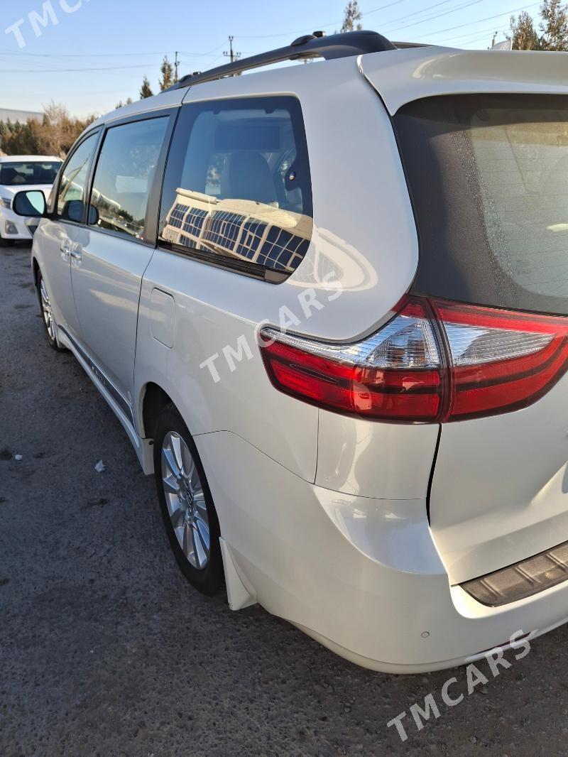 Toyota Sienna 2018 - 482 000 TMT - Büzmeýin - img 3