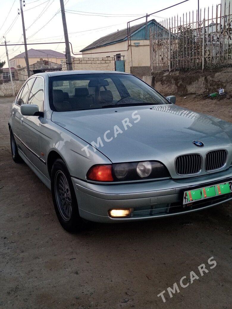 BMW 528 1998 - 85 000 TMT - Türkmenbaşy - img 2