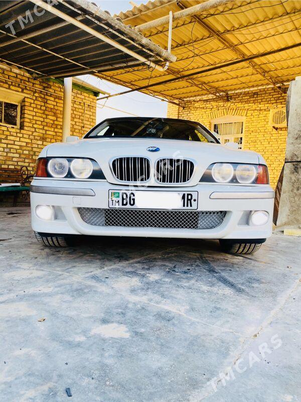 BMW E39 1998 - 105 000 TMT - Mary - img 6