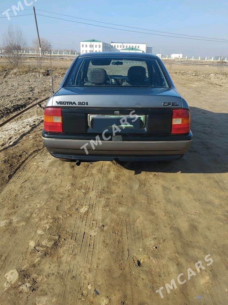 Opel Vectra 1989 - 30 000 TMT - етр. Туркменбаши - img 2