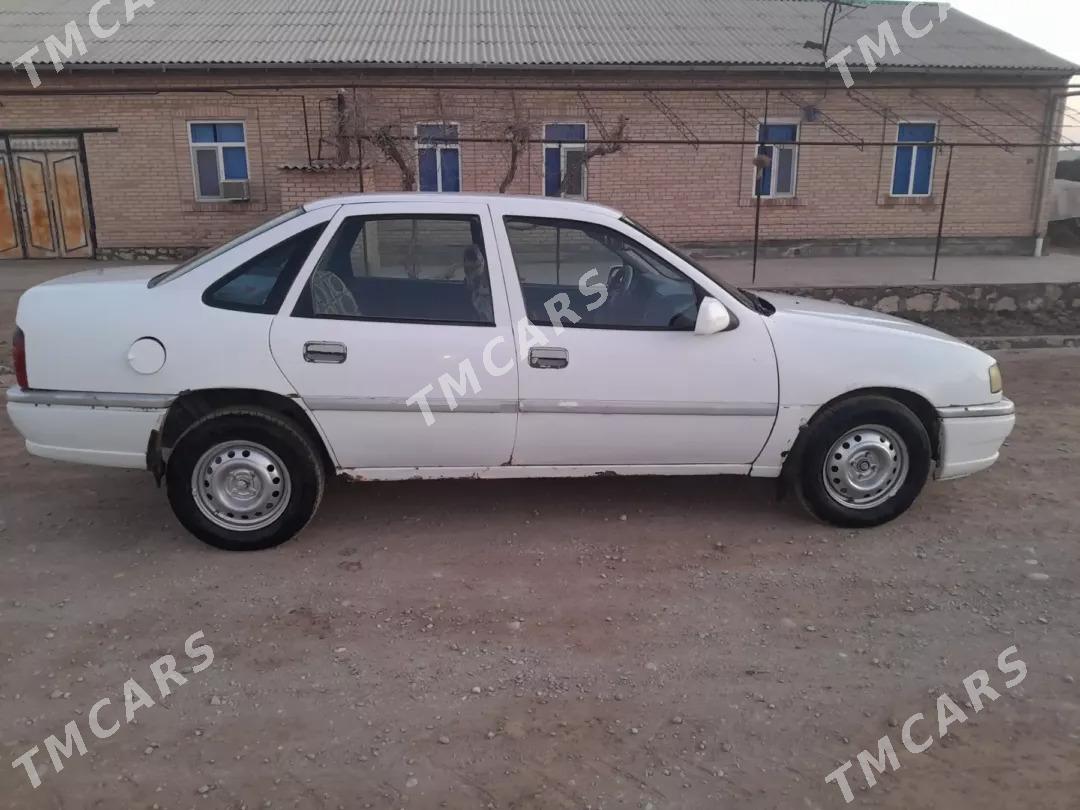 Opel Vectra 1993 - 24 000 TMT - Ходжамбаз - img 4