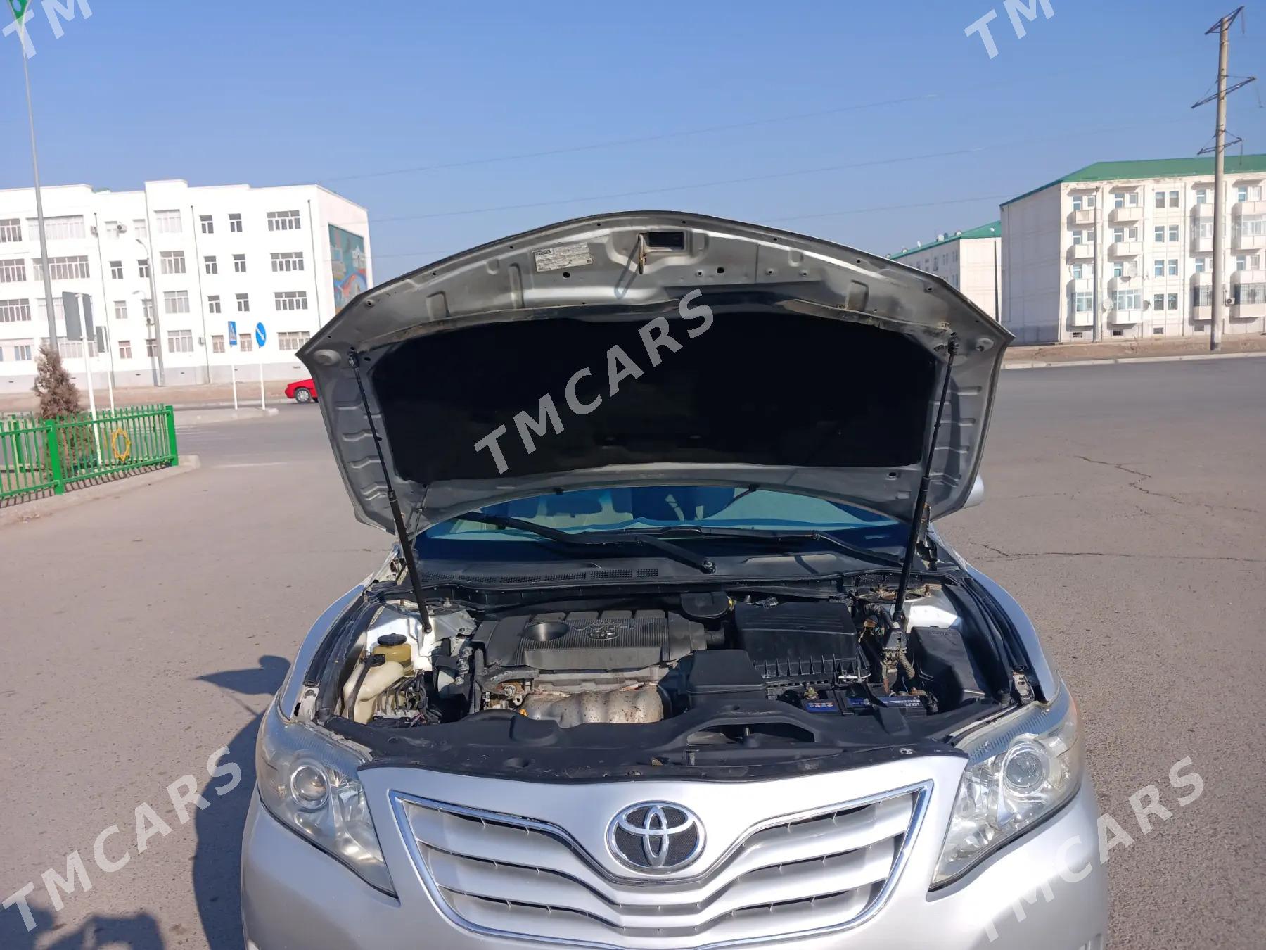 Toyota Camry 2009 - 157 000 TMT - Дашогуз - img 3