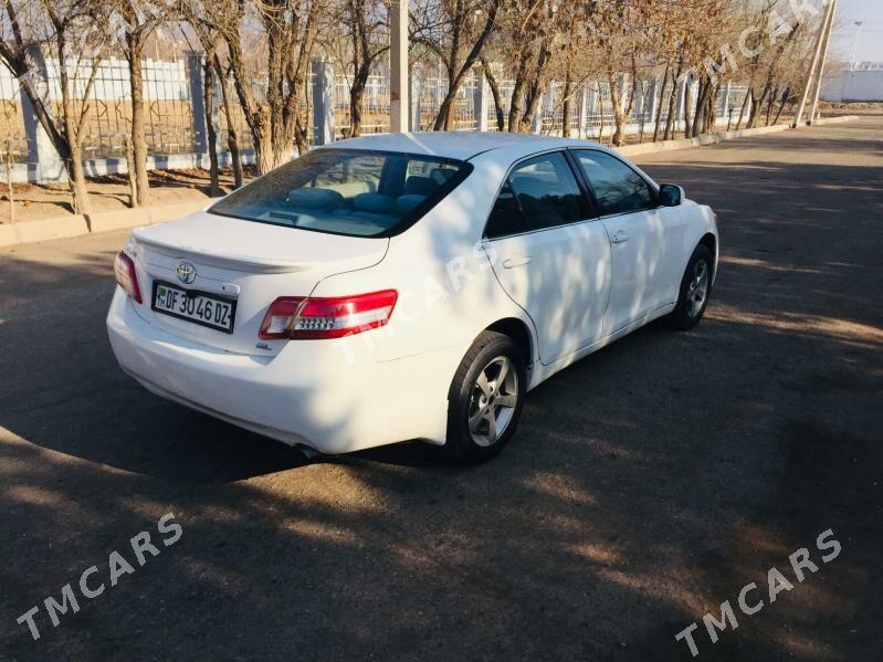 Toyota Camry 2010 - 110 000 TMT - Daşoguz - img 5