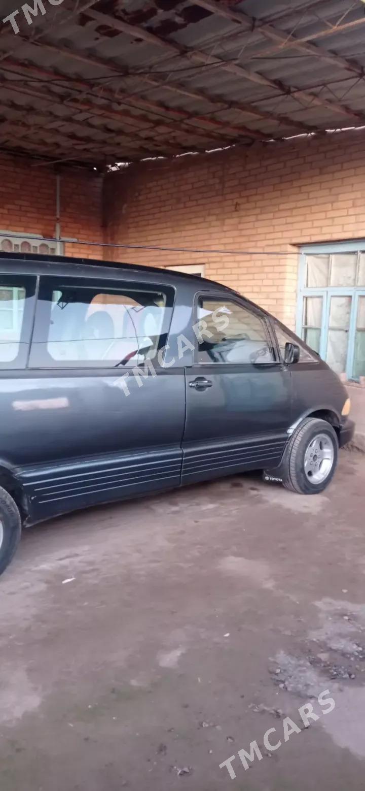 Toyota Previa 1990 - 50 000 TMT - Фарап - img 5