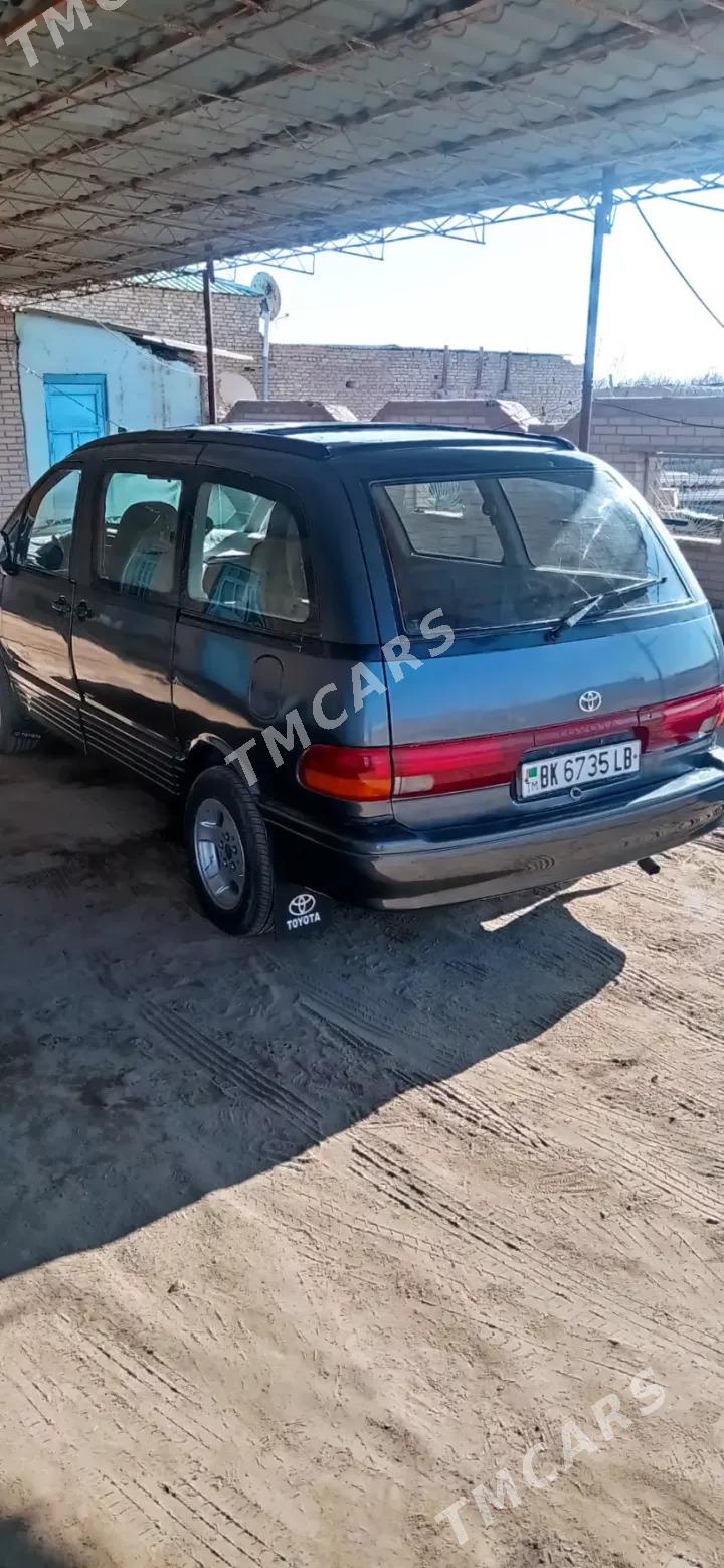 Toyota Previa 1990 - 50 000 TMT - Фарап - img 7